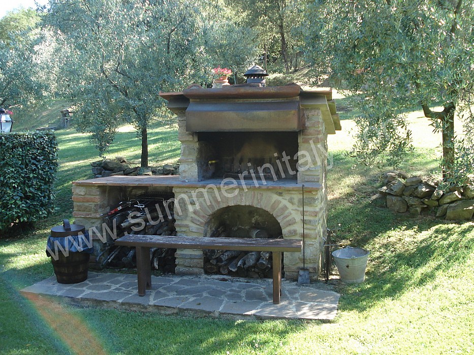 Tavoli da giardino in mattoni: pozzi da giardino accessori esterno ... Gazebo in muratura